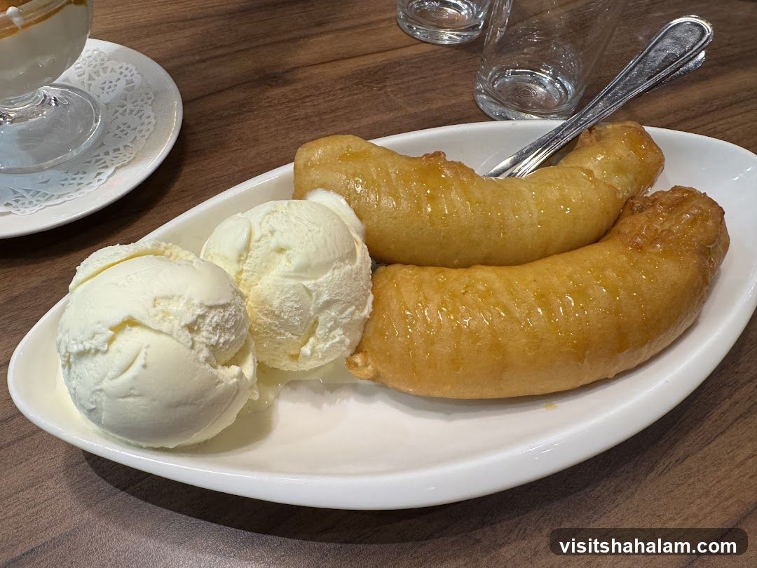 Fried Bananas with Ice Cream
