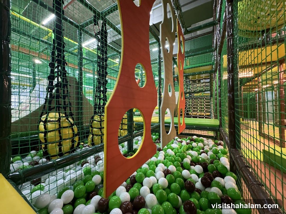 Indoor Playground Ball Pit