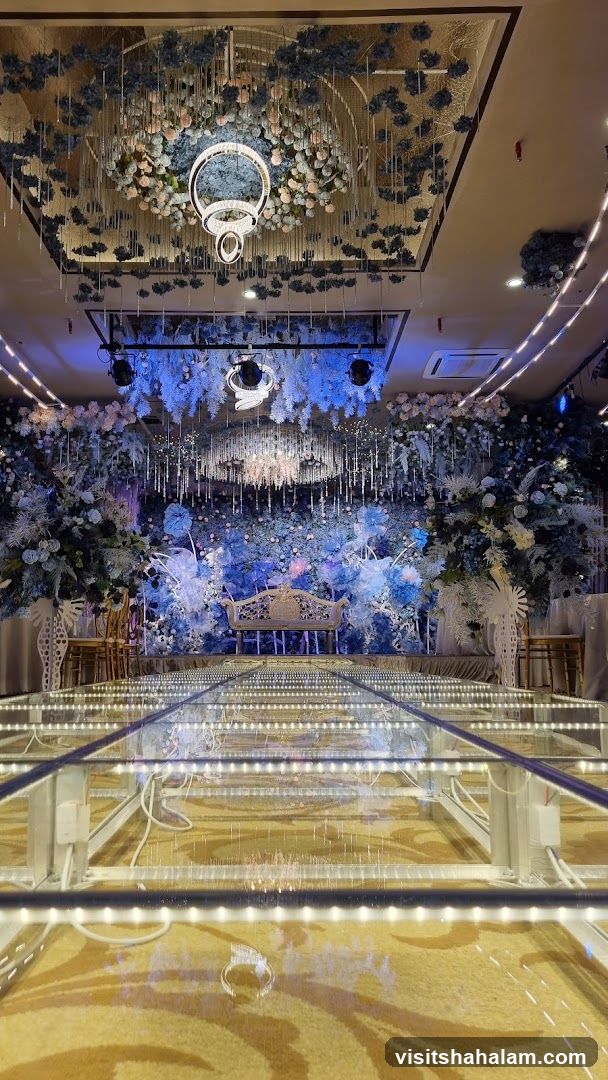 Elaborate Wedding Stage Decor