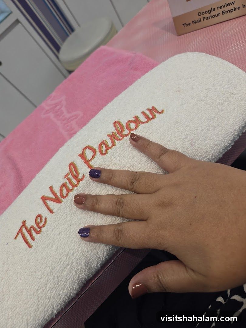 Nail Parlor Towel