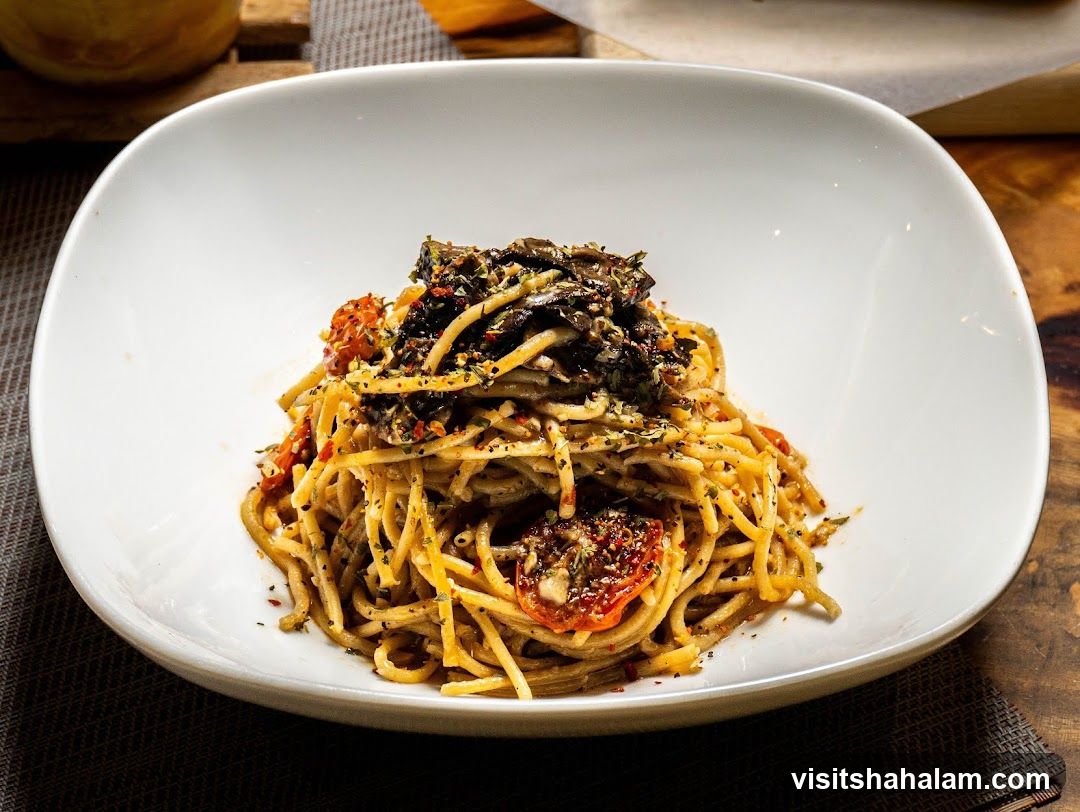 Spaghetti with Toppings