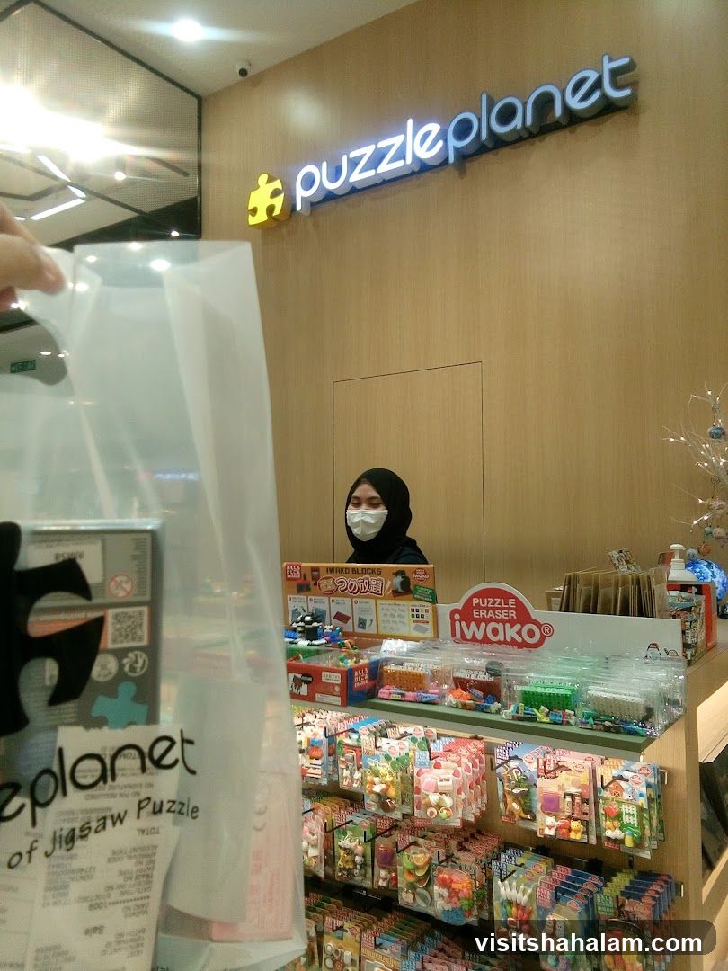 Puzzle Planet Store