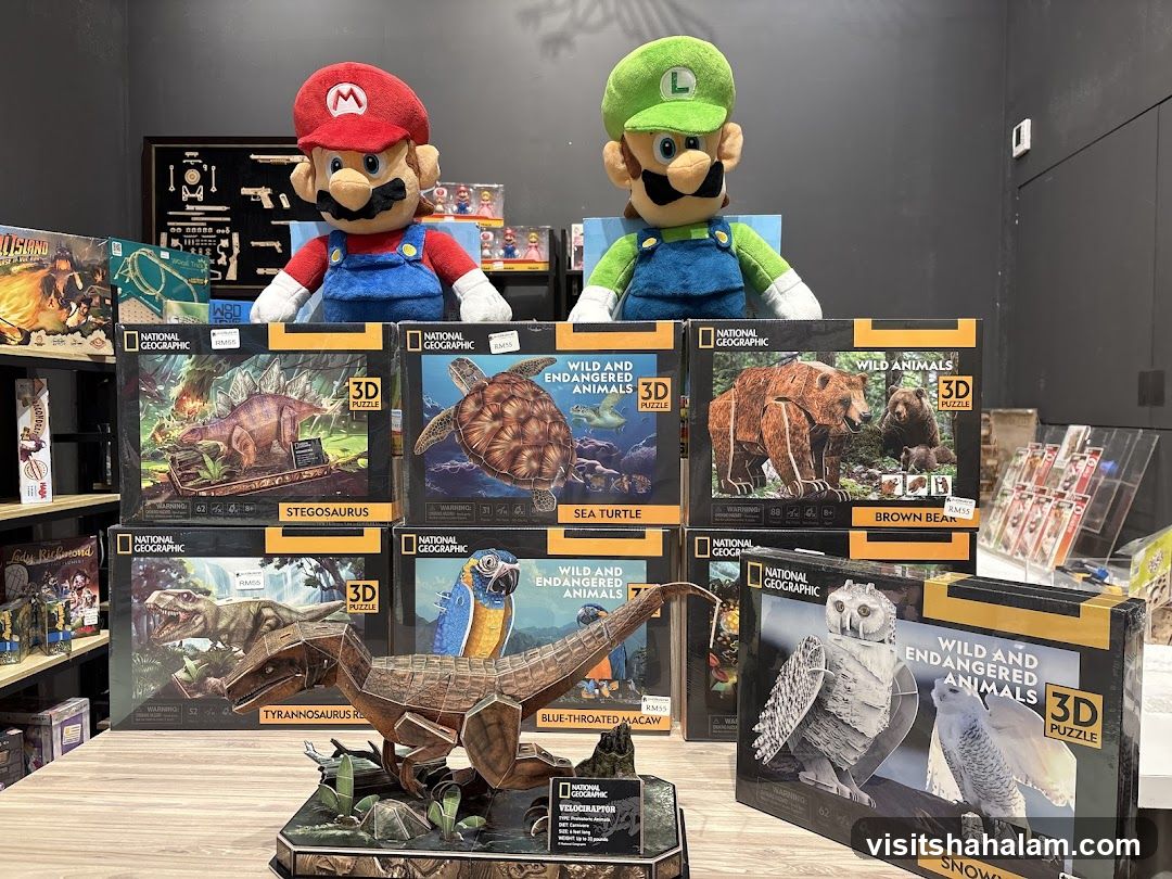 3D Puzzles and Plush Toys