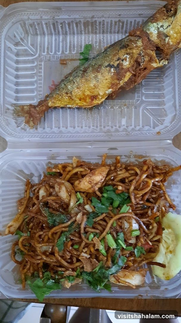 Fried Fish and Noodles