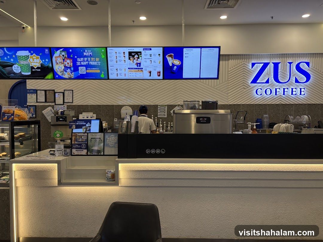 ZUS Coffee Counter