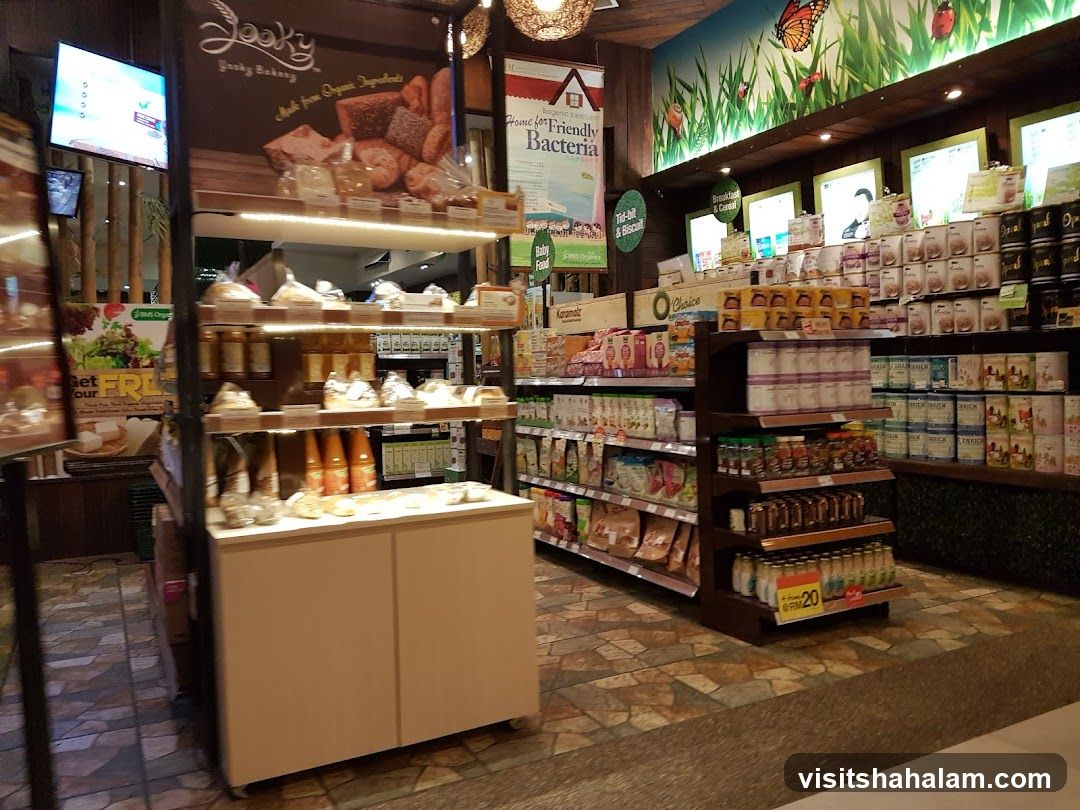 Bakery and Organic Products Display