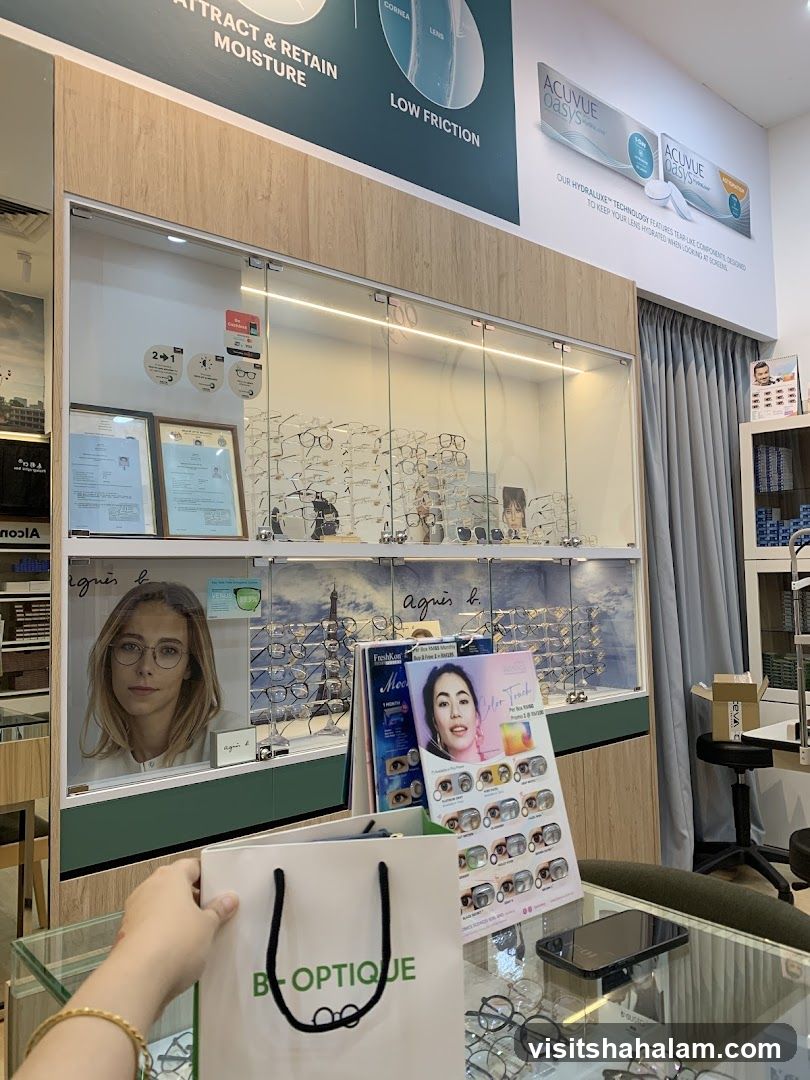 Optometry Store Display