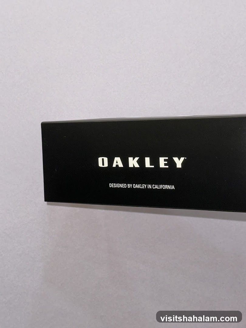 Oakley Logo