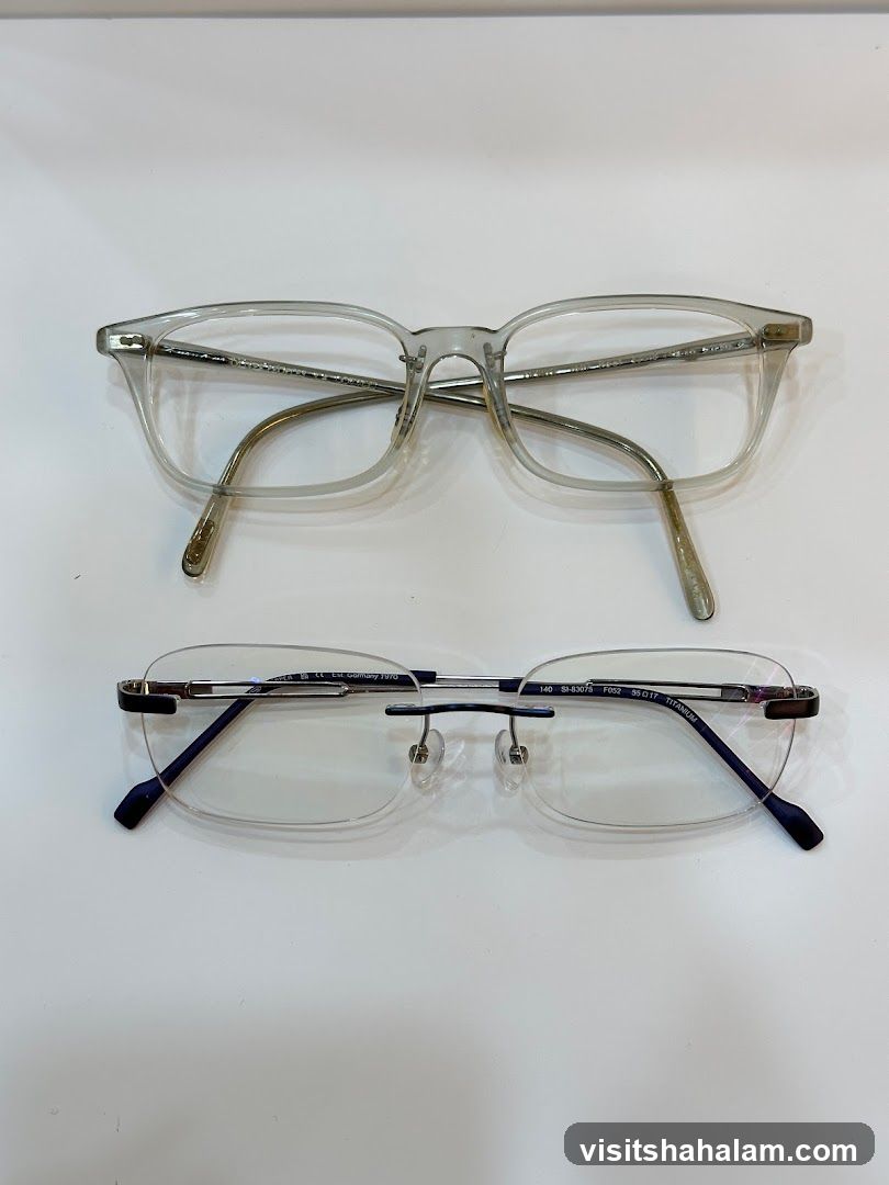 Eyeglasses