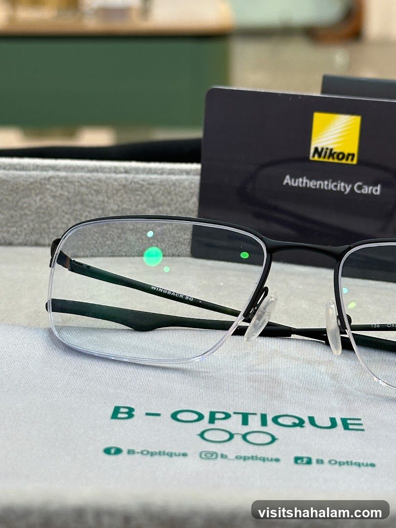 Eyeglasses with Nikon Authenticity Card