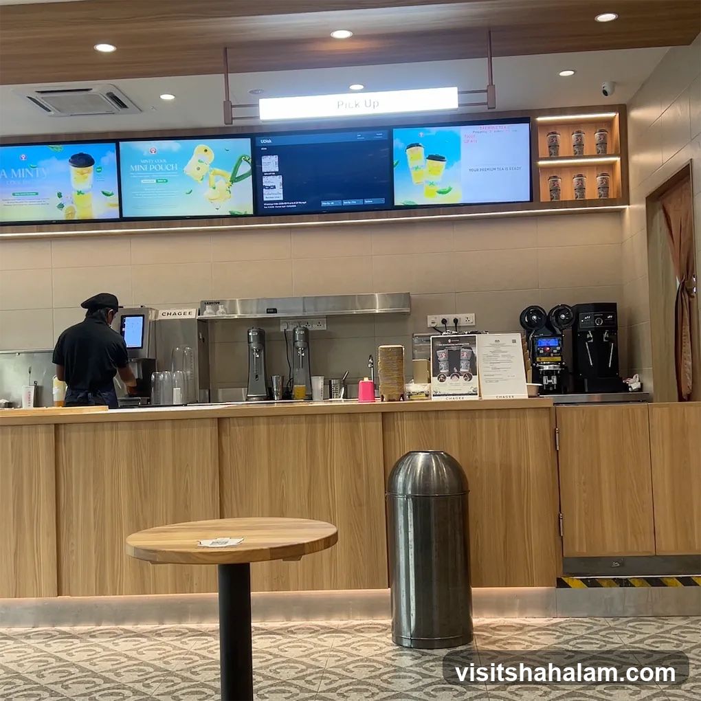 Bubble Tea Shop Counter