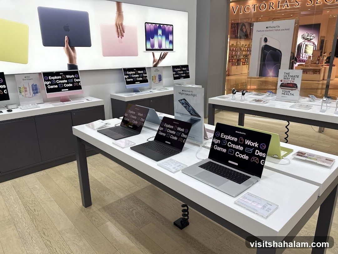 Apple Store Display