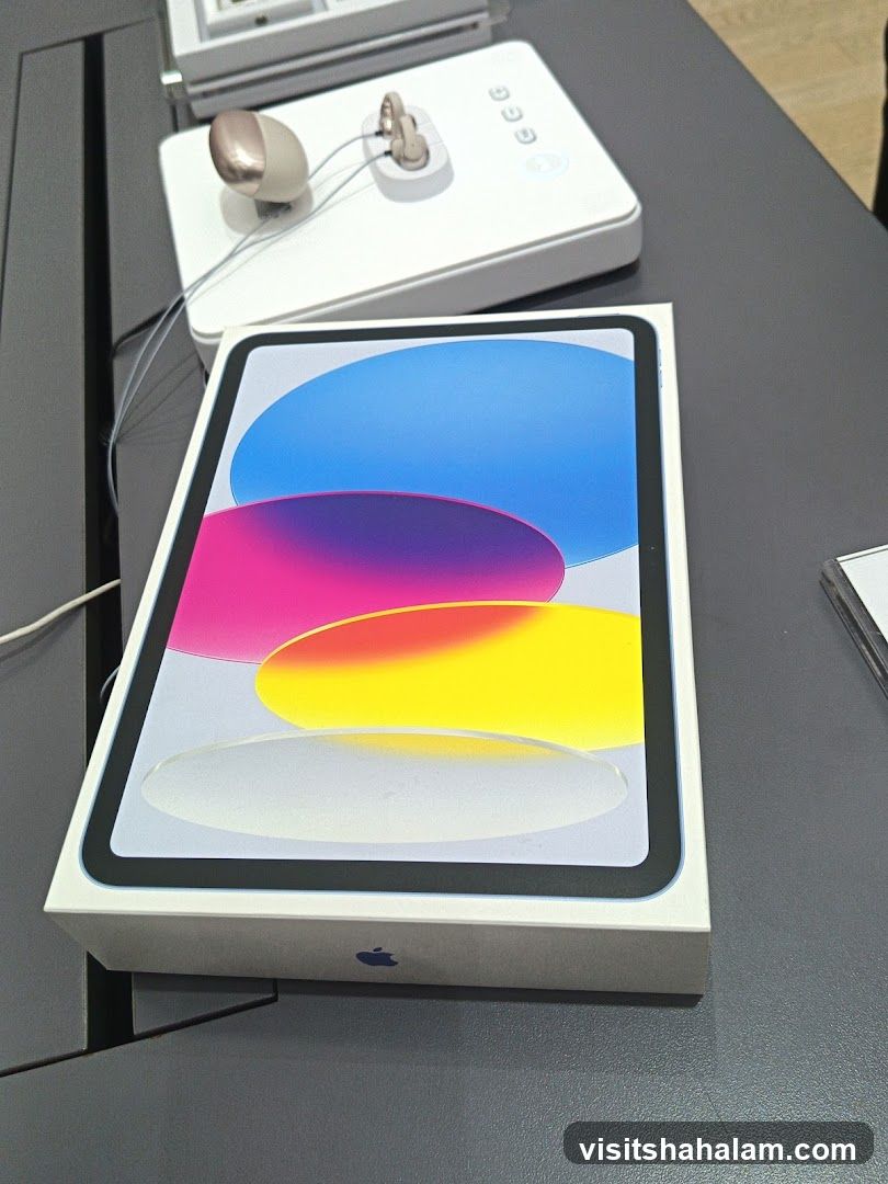 iPad Box and Display