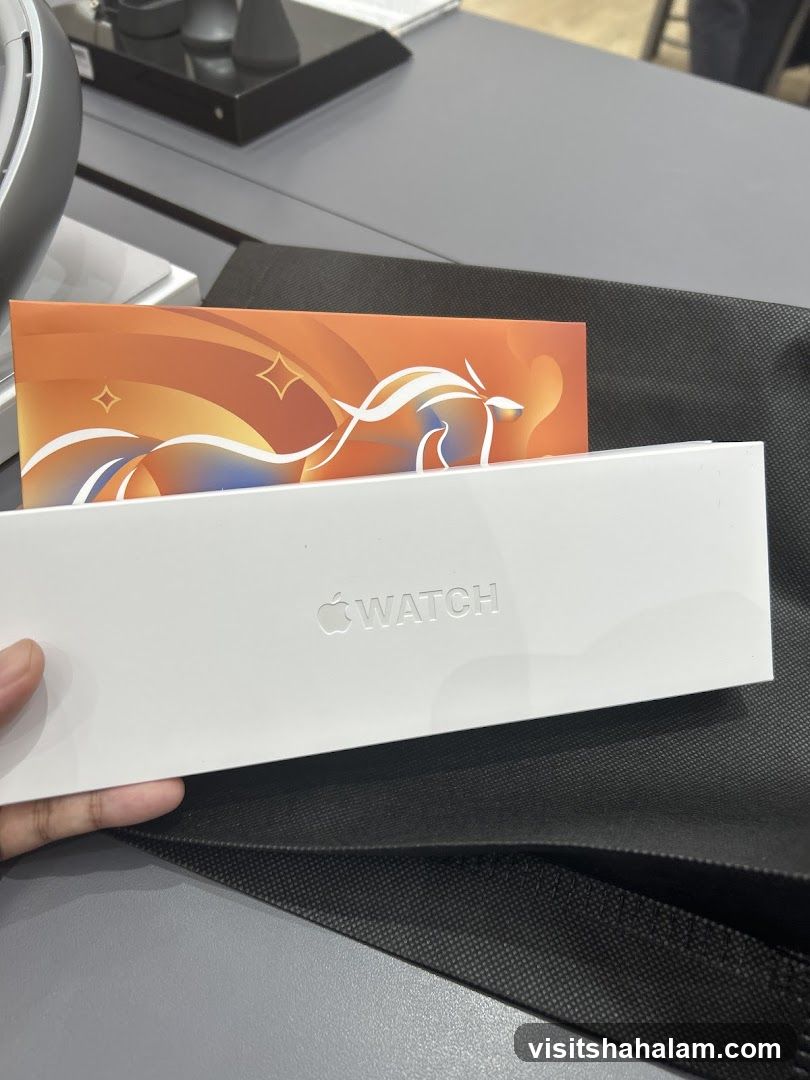 Apple Watch Box and Card