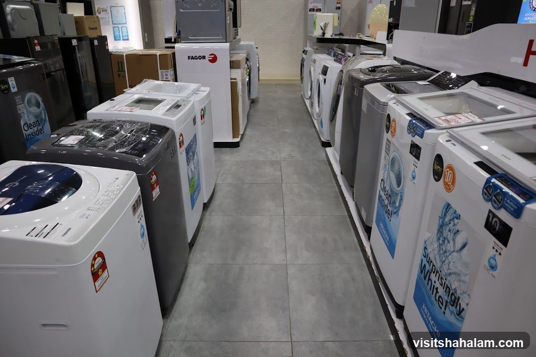 Appliance Store Display