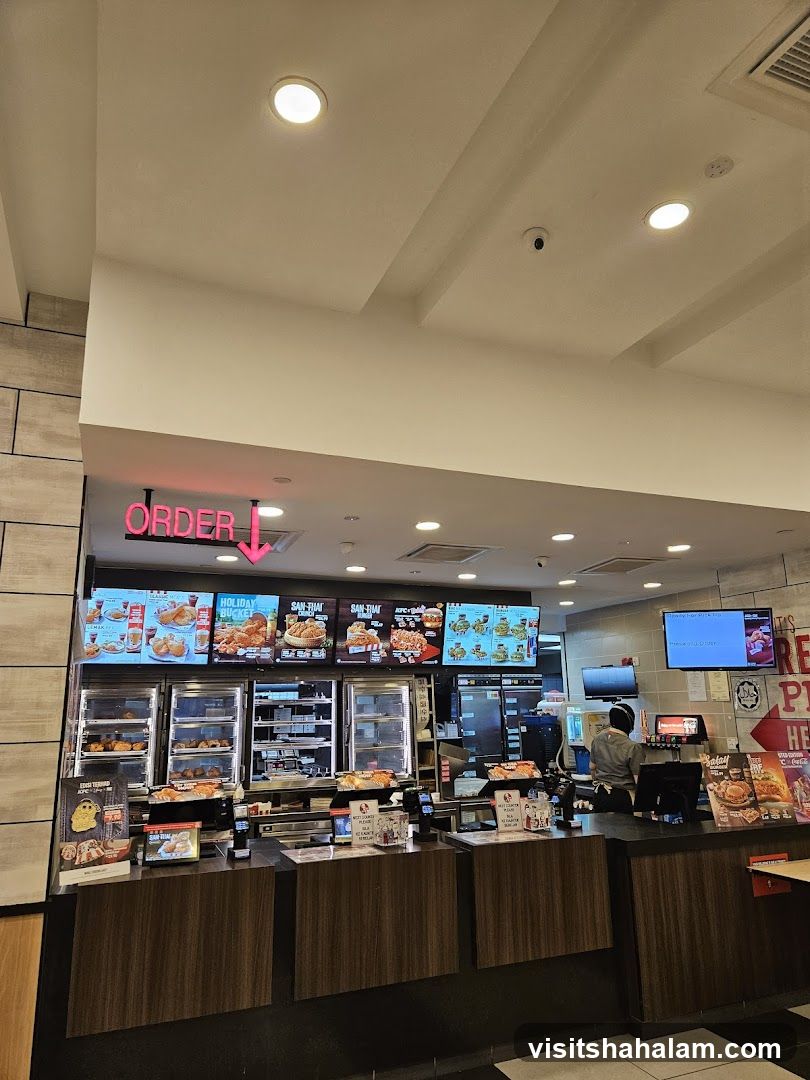 Fast Food Restaurant Counter