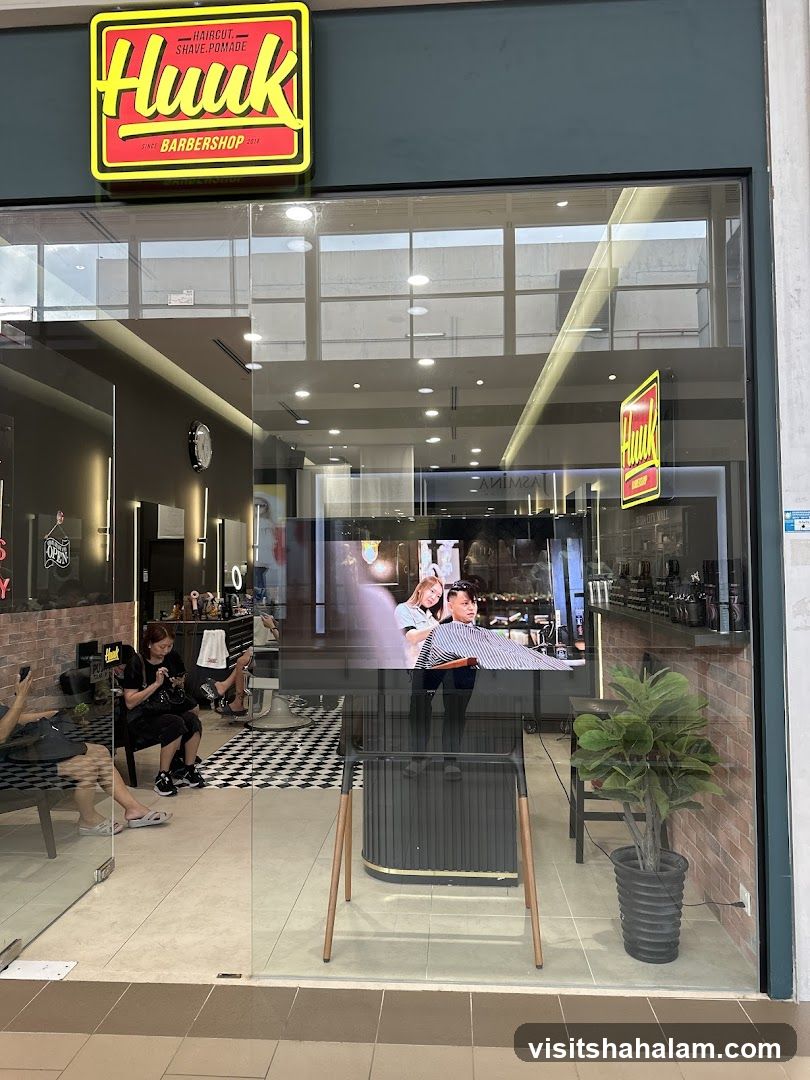 Huuk Barbershop