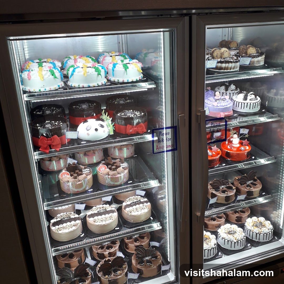 Refrigerated Display of Cakes