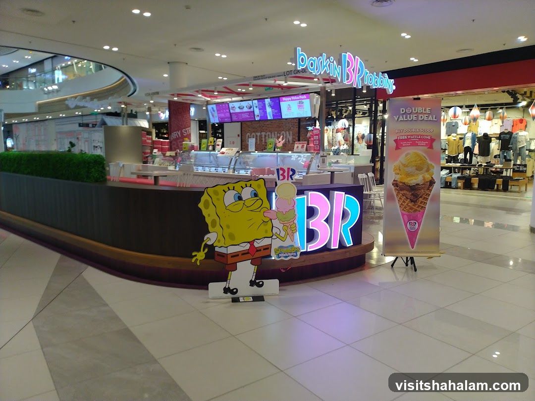 Baskin Robbins Ice Cream Shop