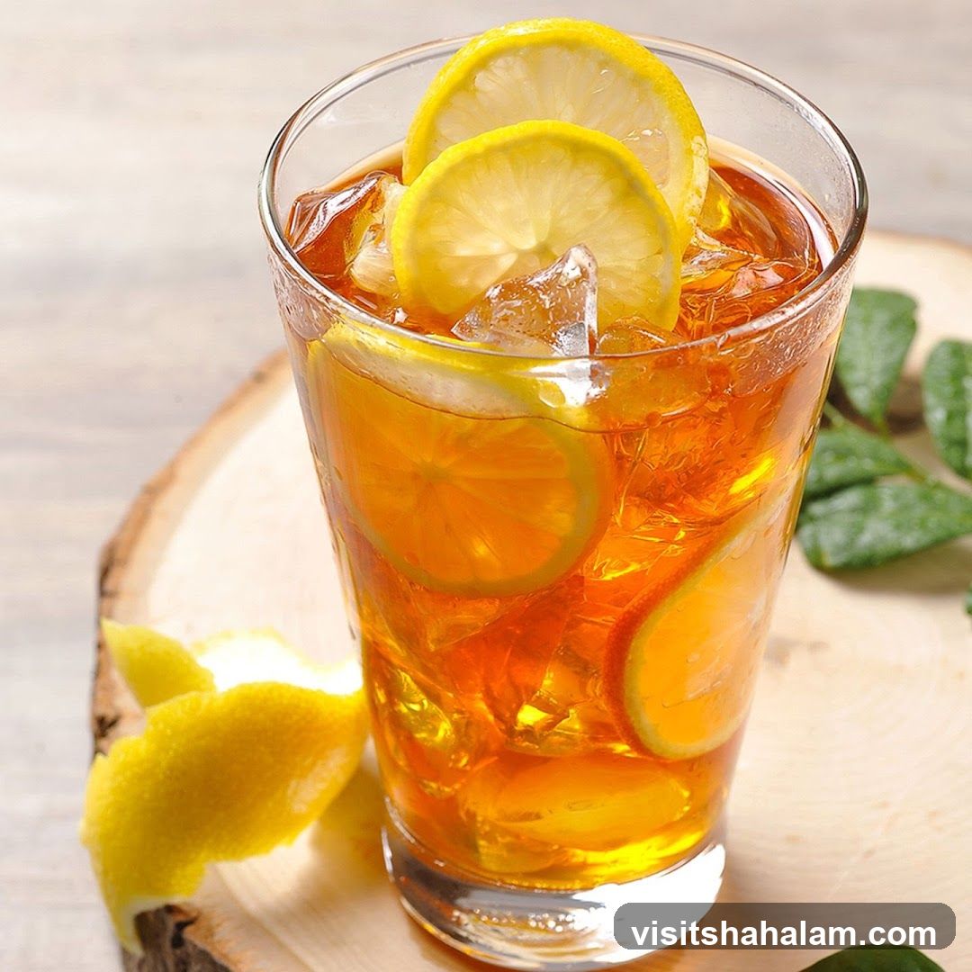 Iced Tea with Lemon