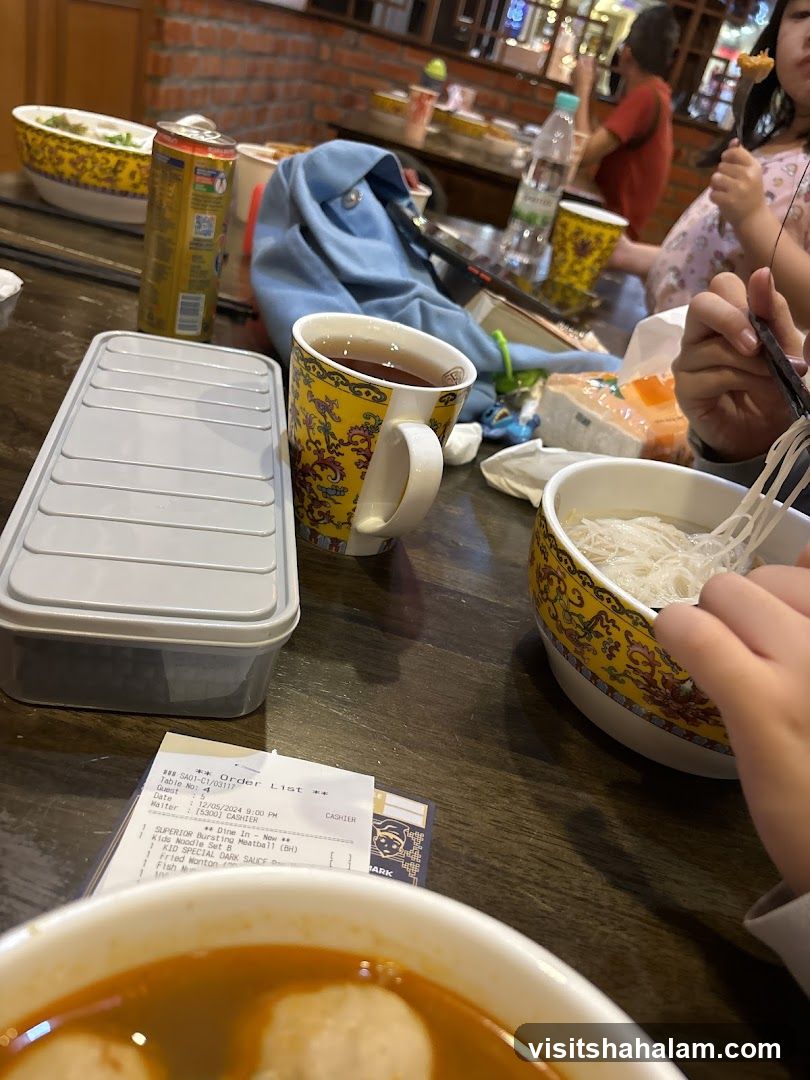 Dine-in Meal with Receipt