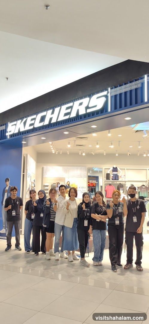 Skechers
