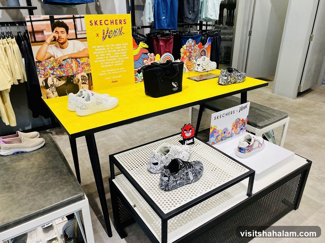 Skechers x Vexx Display