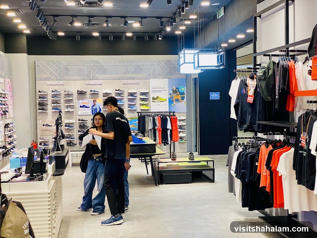 Athletic Apparel and Footwear Store