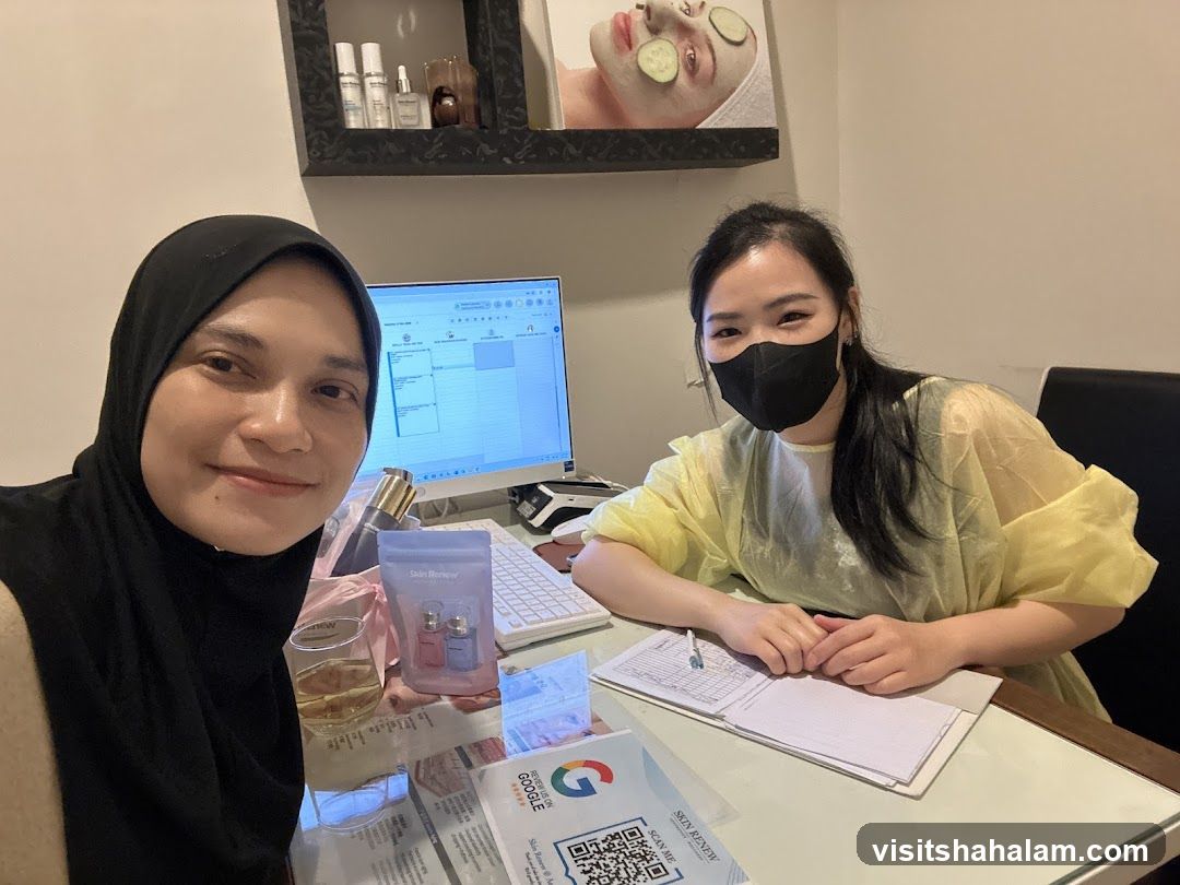 Two women at a desk in a spa