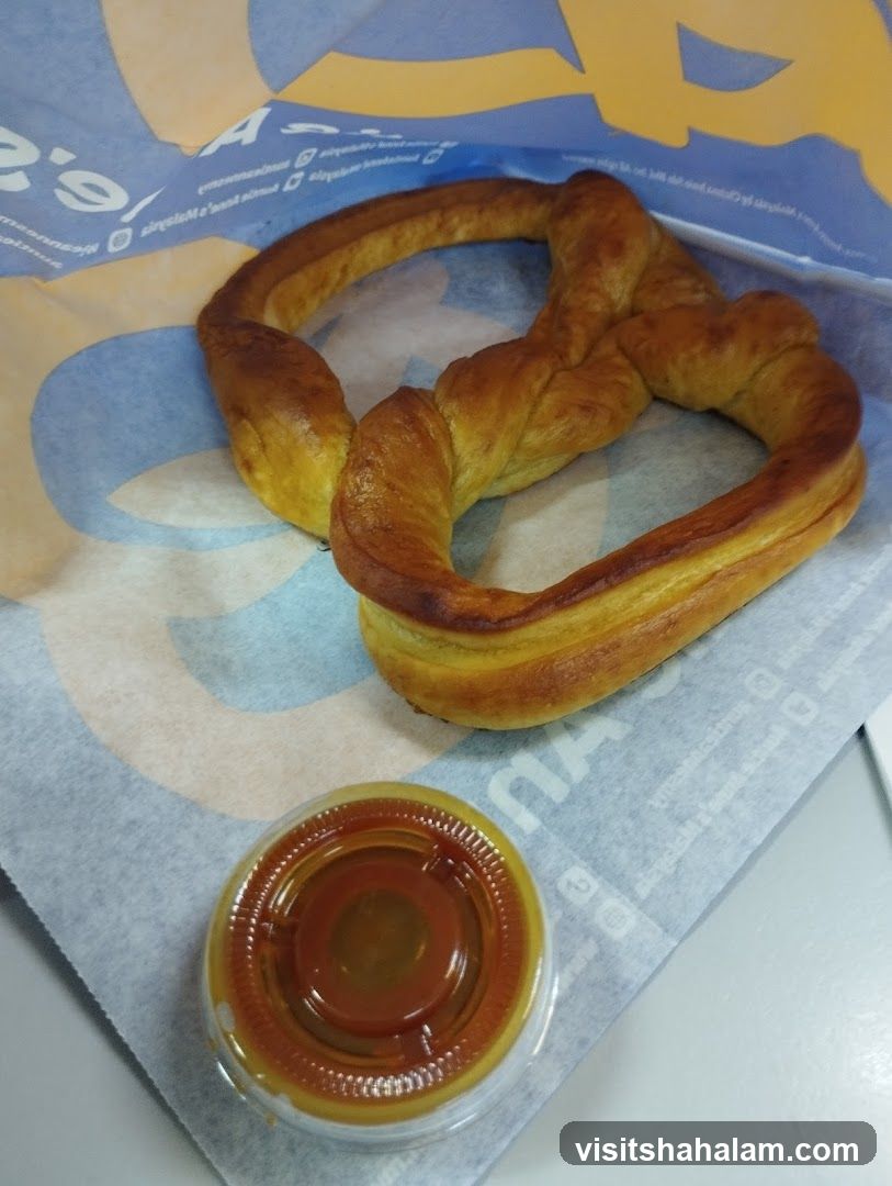 Pretzel with Dip