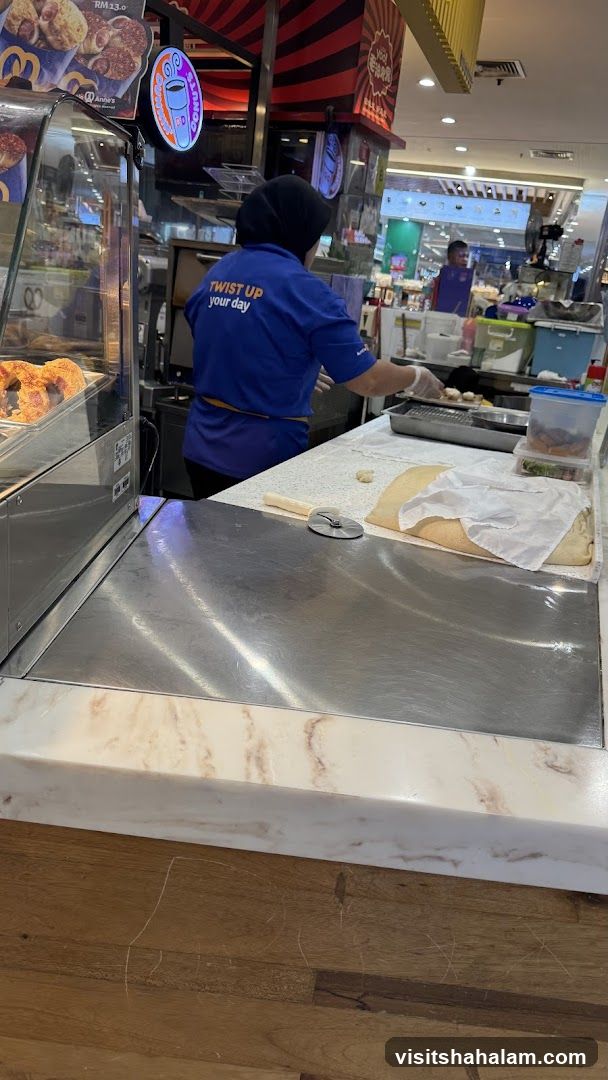 Dunkin' Donuts Preparation Area