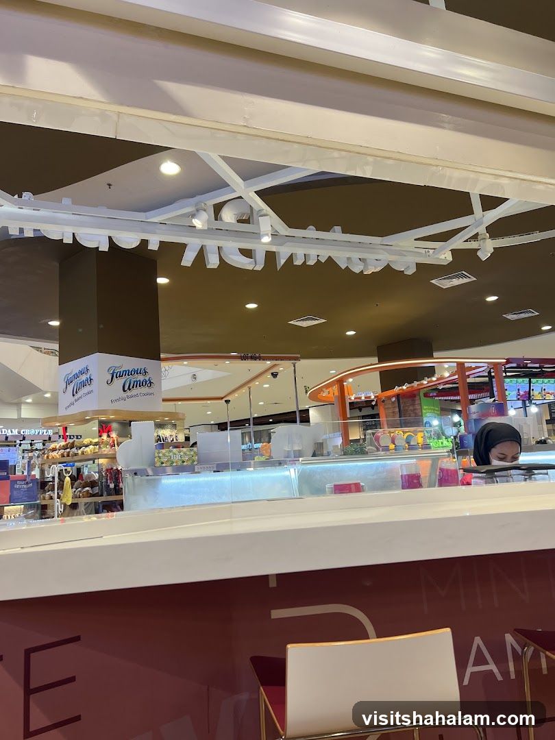 Famous Amos Cookies Store