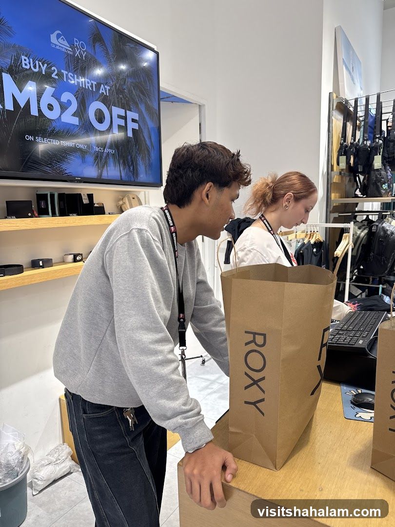 Roxy Store Promotion