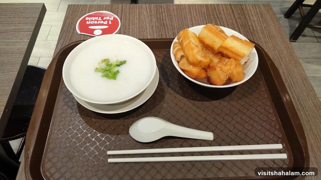 Congee and Fried Dough Sticks