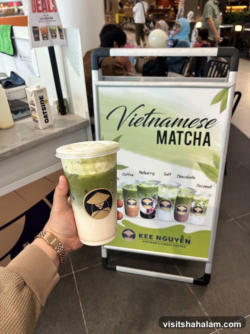 Vietnamese Matcha Drink