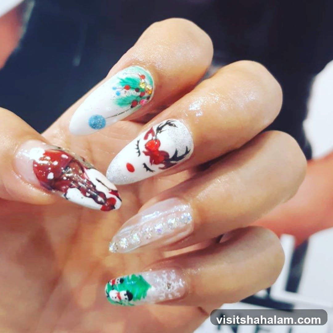 Christmas Themed Nails