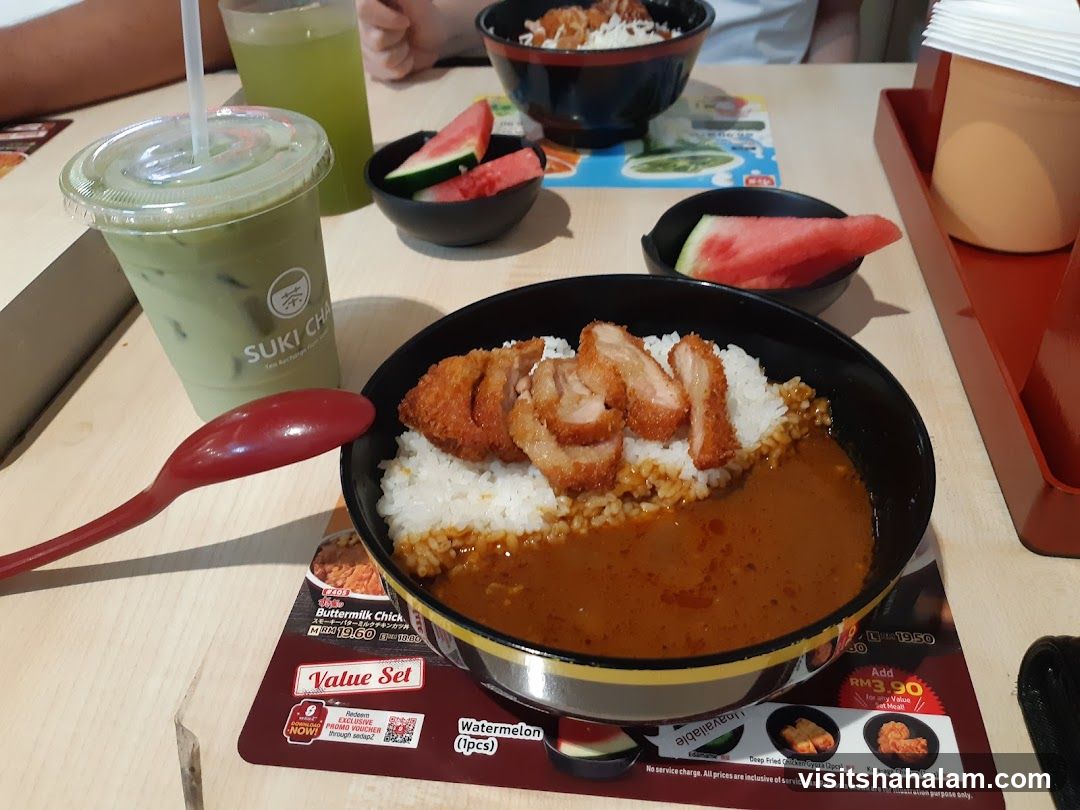 Meal with Drink and Fruit
