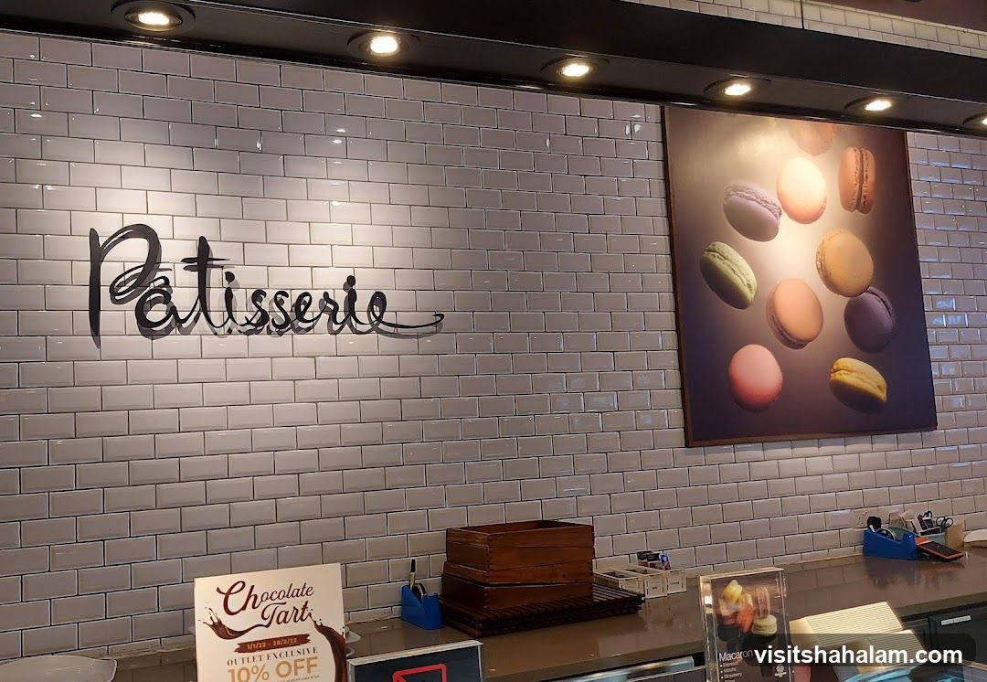 Patisserie Interior
