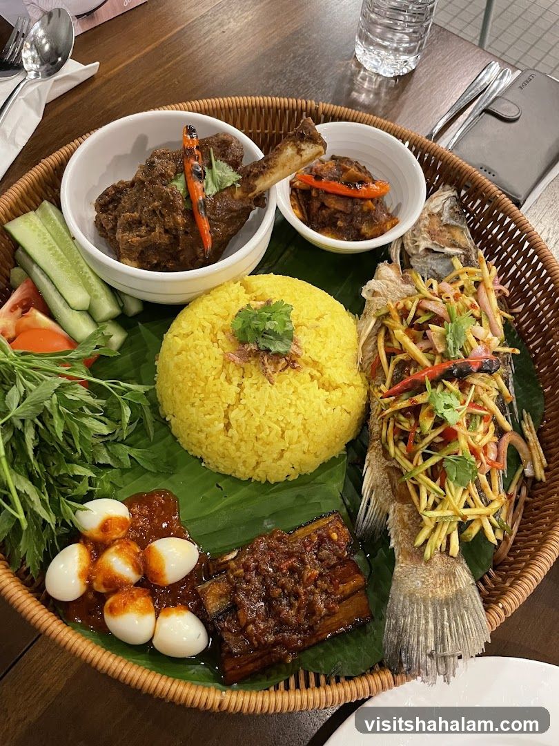 Nasi Kuning Platter
