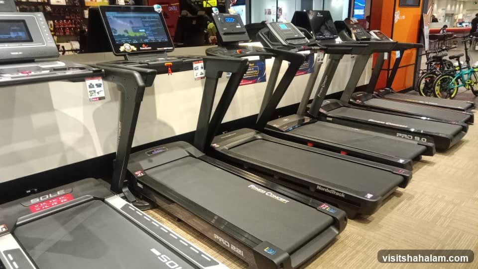 Treadmills on Display