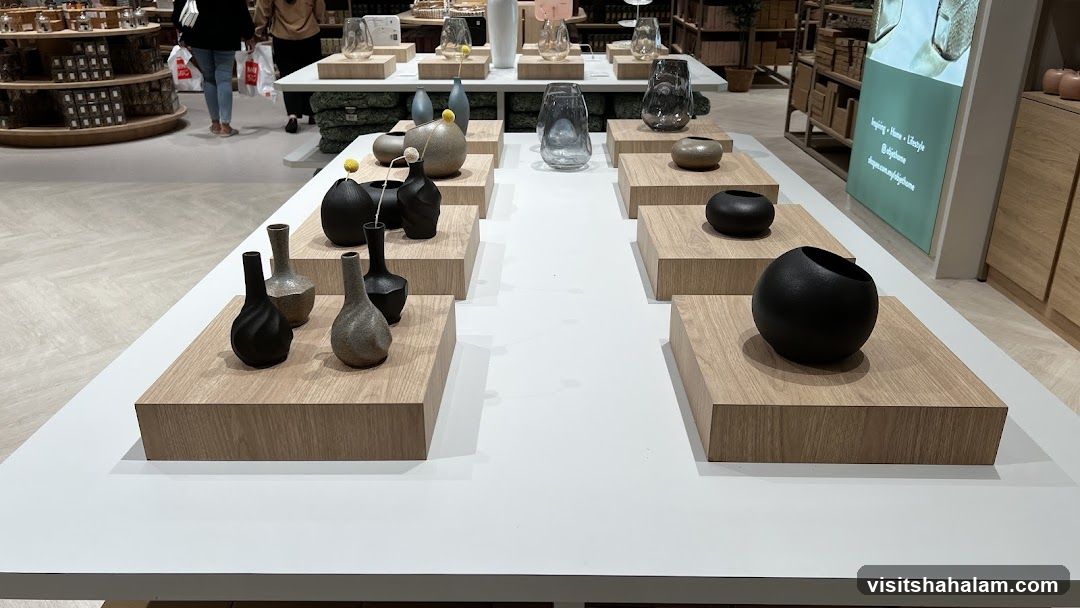 Vase Display