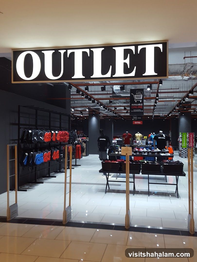 Outlet Store Entrance