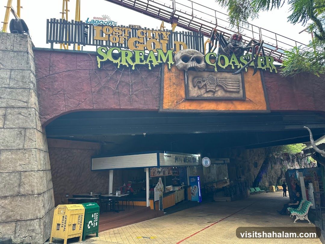 Lost City of Gold Scream Coaster Entrance