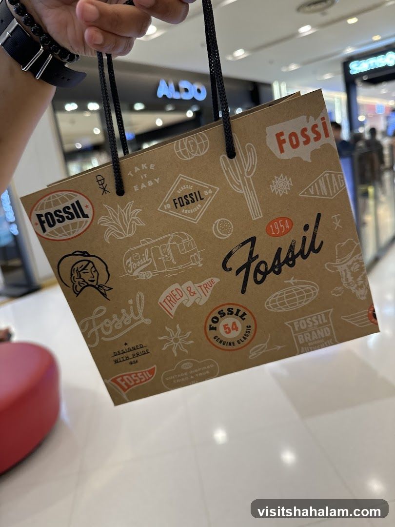 Fossil Shopping Bag