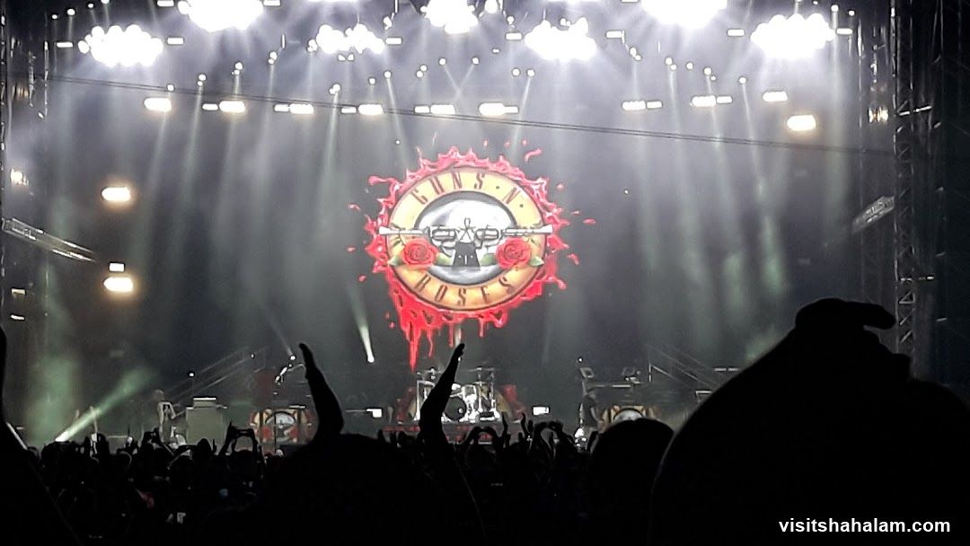 Guns N' Roses Concert