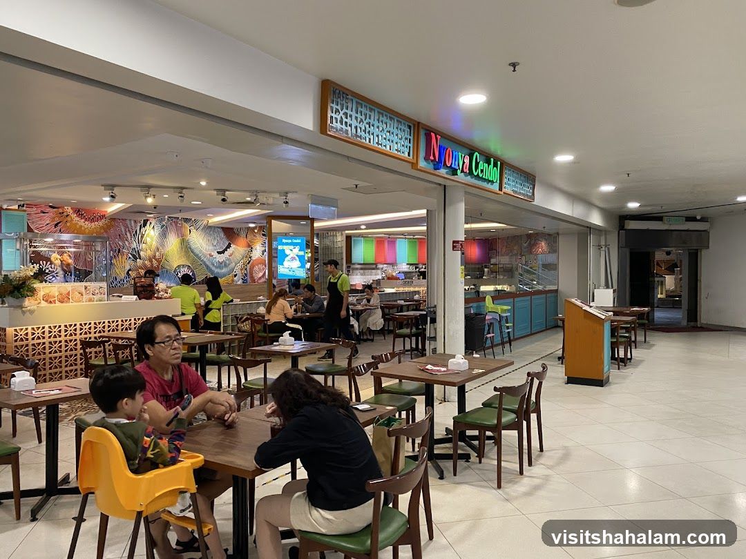 Nyonya Cendol Restaurant Interior