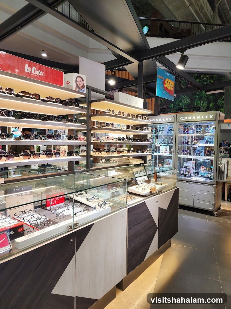 Eyewear Store Display