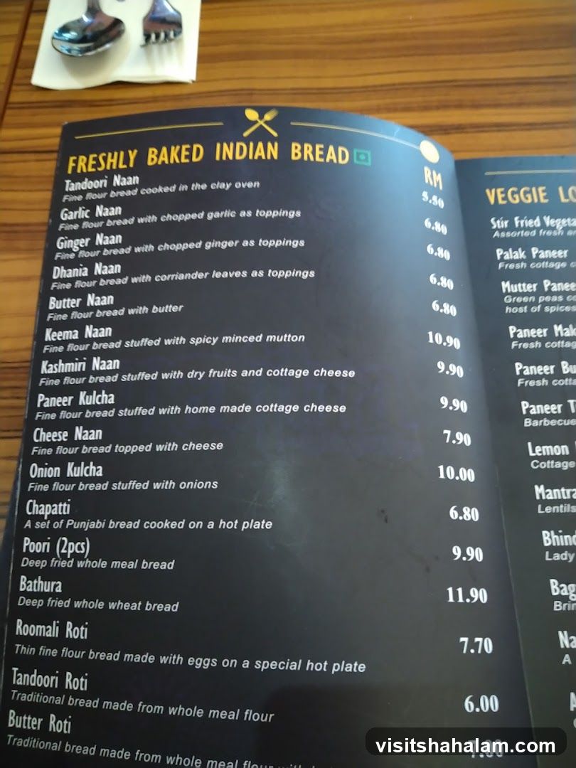 FRESHLY BAKED INDIAN BREAD