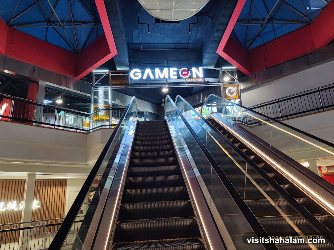 Escalators leading up to a gaming center