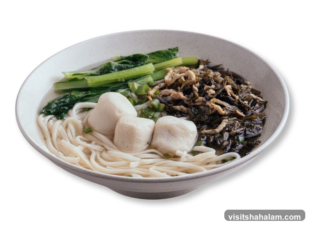 Noodle Soup with Fish Balls